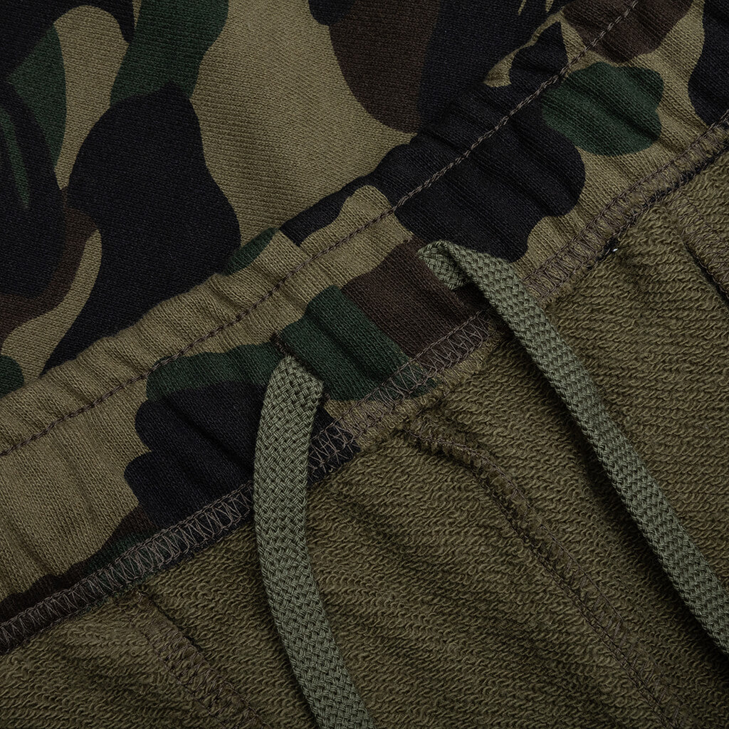 A BATHING APE 1ST Camo Shark Regular Fit Sweat Shorts - Green