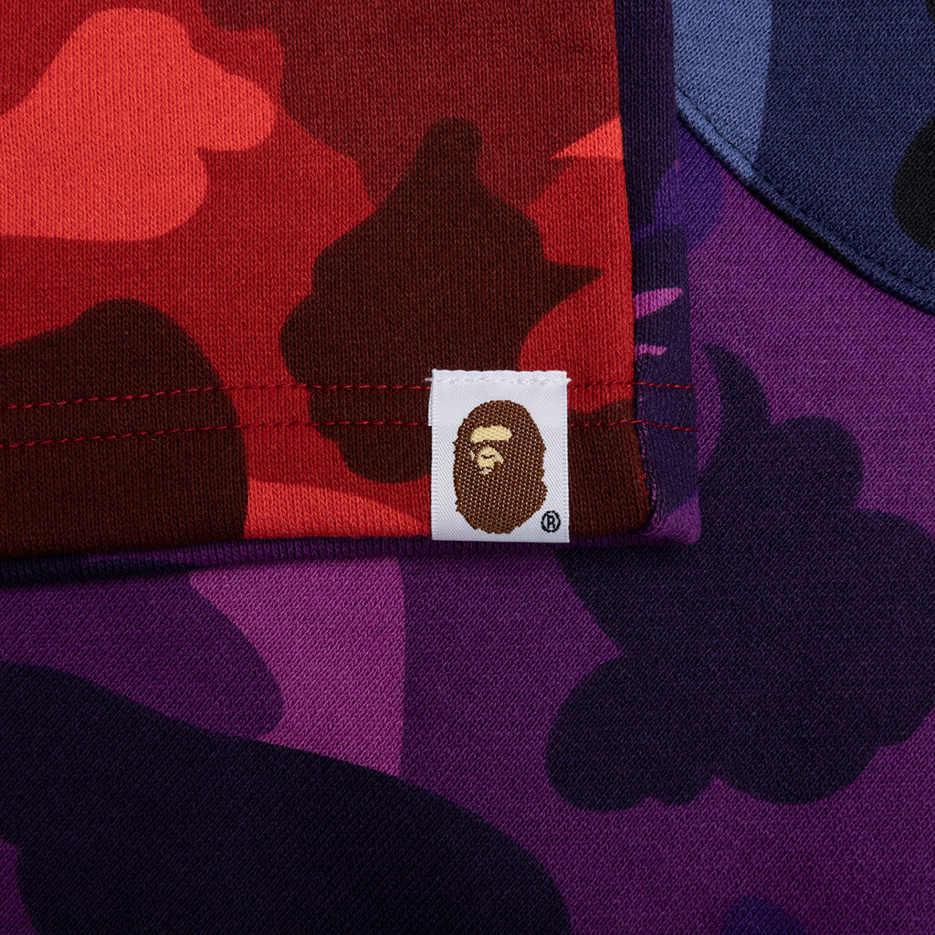 A BATHING APE Crazy Camo Shark Sweat Shorts - Red