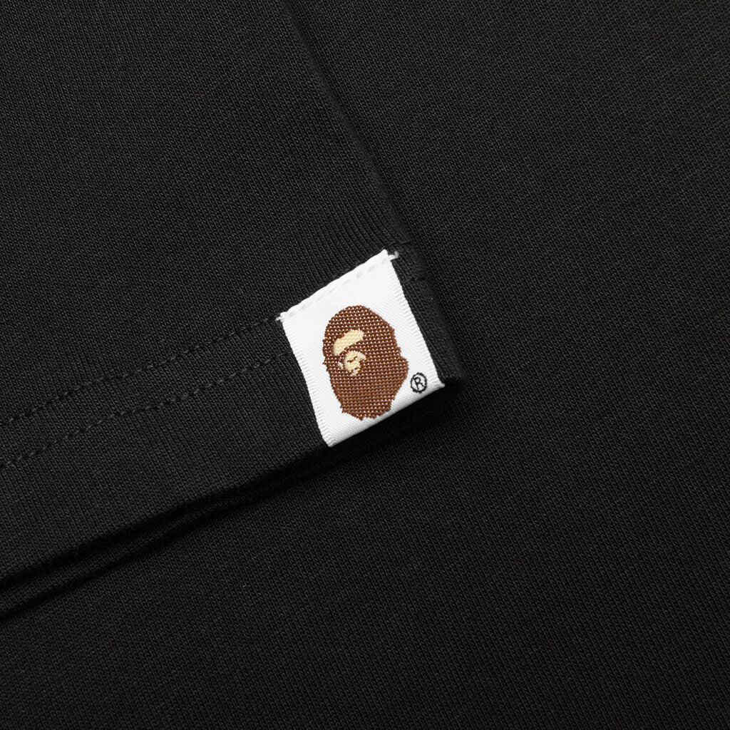 A BATHING APE Bape Comics Graphic Tee - Black