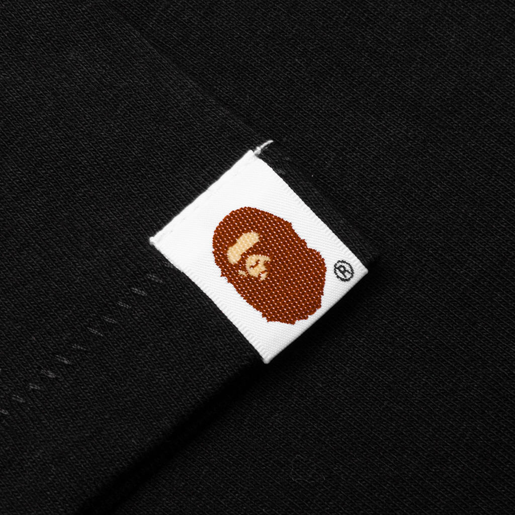 A BATHING APE Colors Bape Graffiti Tee - Black