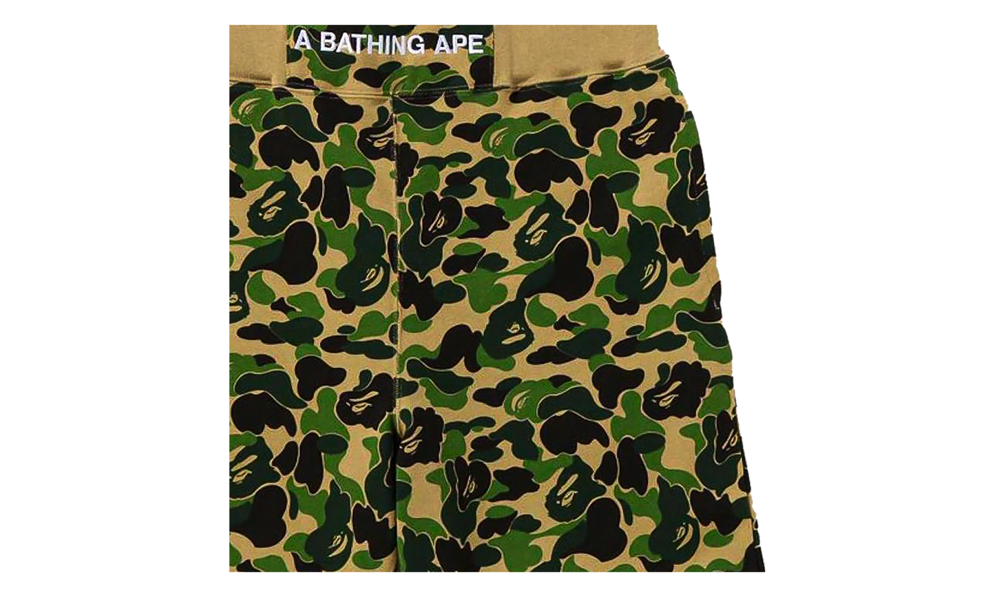 BAPE ABC Camo Sweat Shorts Green 1I30 153 017 GREEN