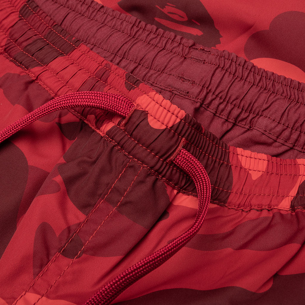 A BATHING APE Color Camo Shark Reversible Shorts - Red