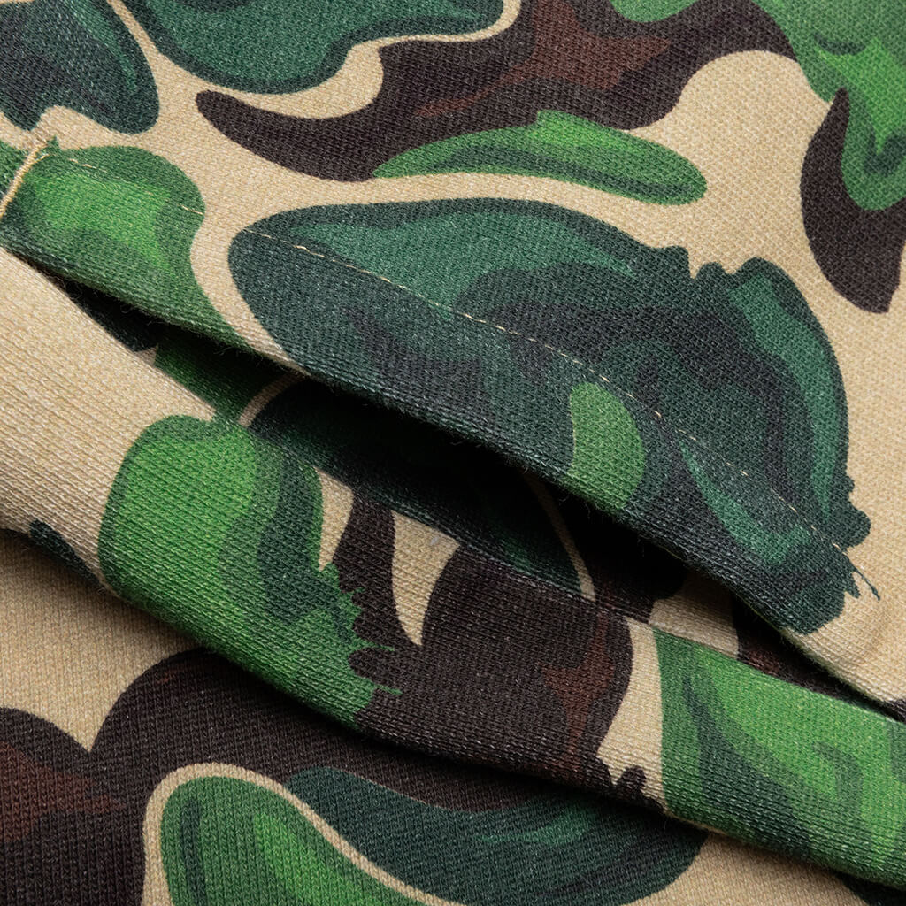 A BATHING APE Bape Art Camo Sweat Shorts - Green