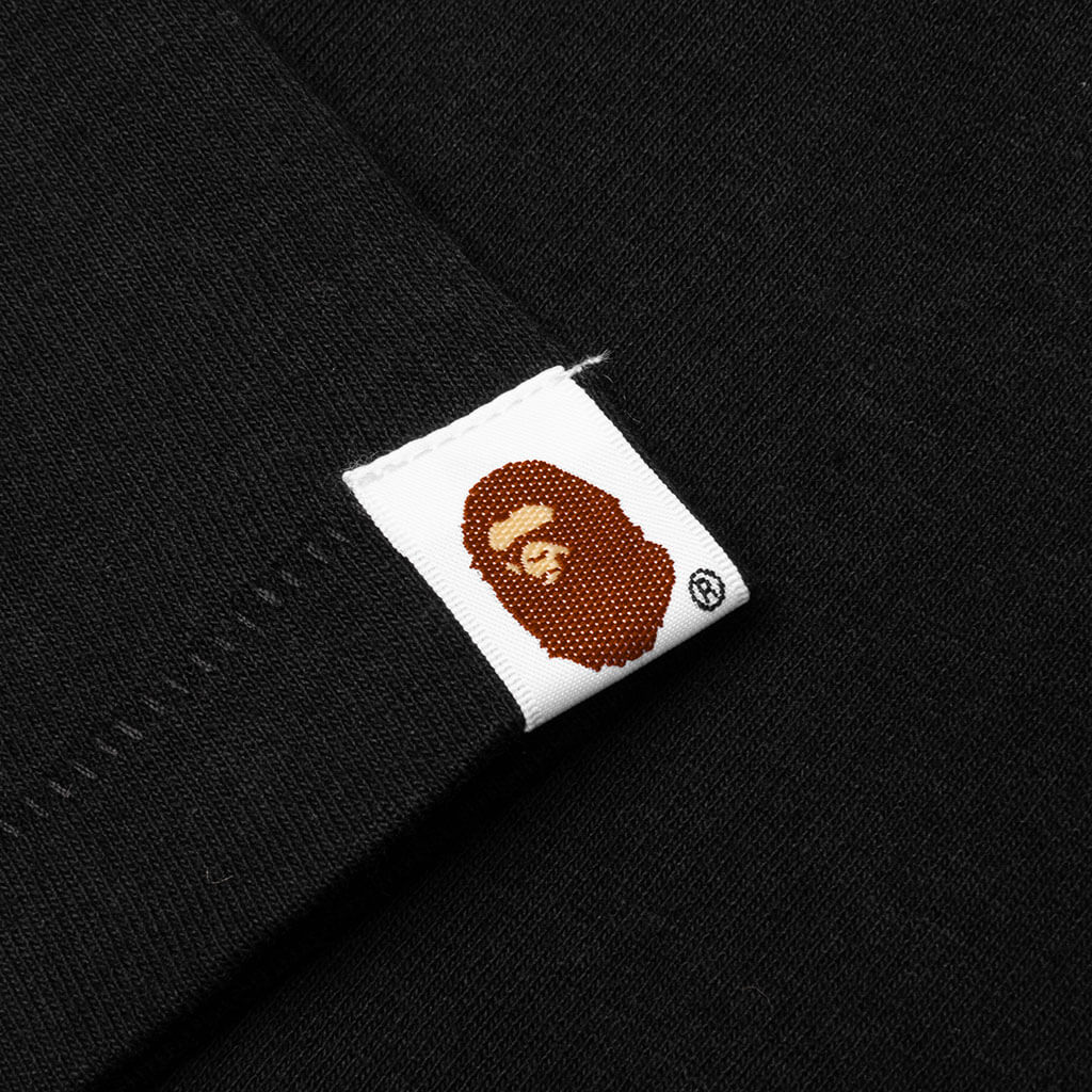 A BATHING APE Brush College Tee - Black