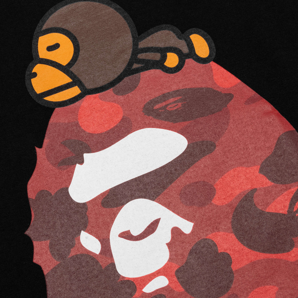 A BATHING APE Color Camo Milo on Big Ape Tee - Black/Red