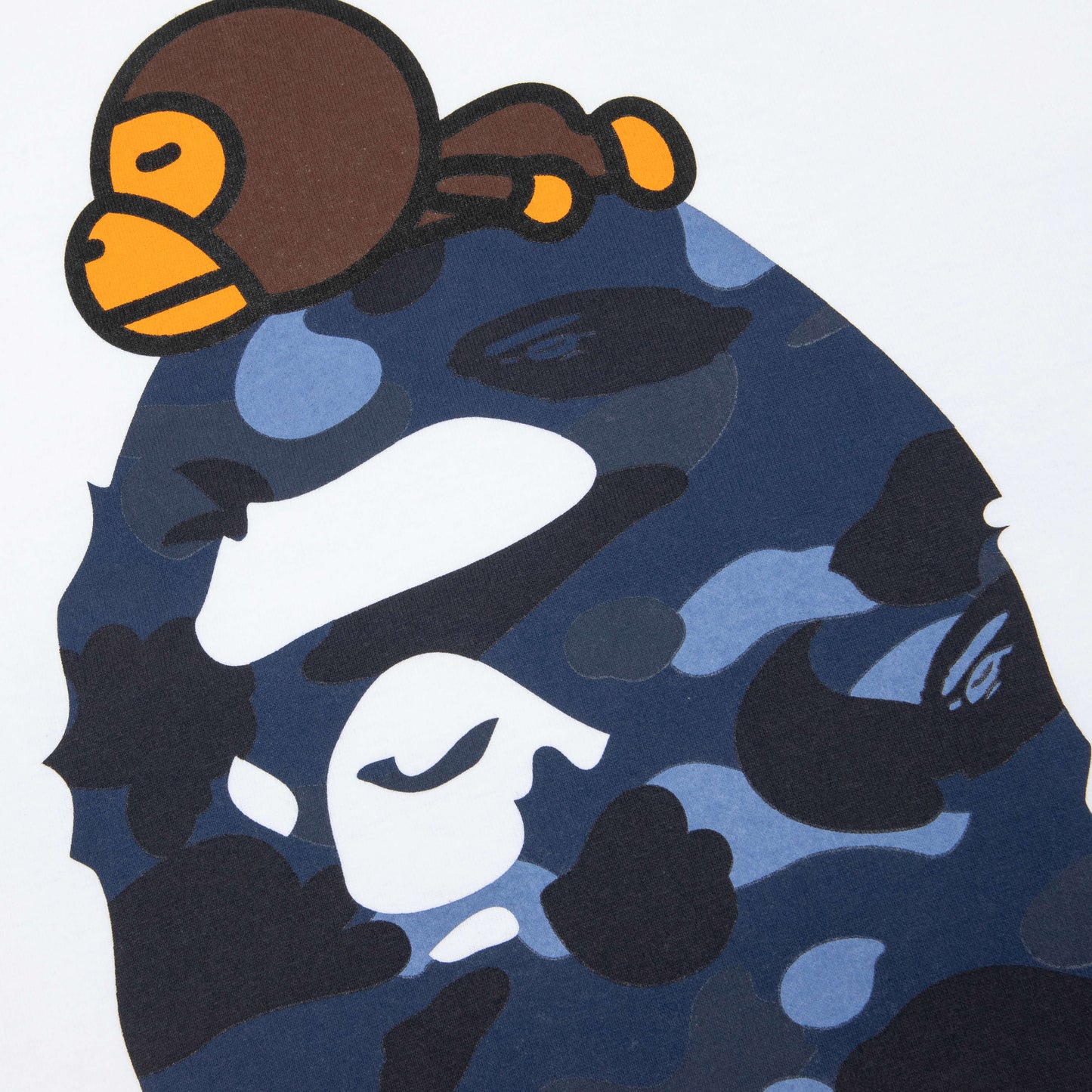 A BATHING APE Color Camo Milo on Big Ape Tee - White/Navy