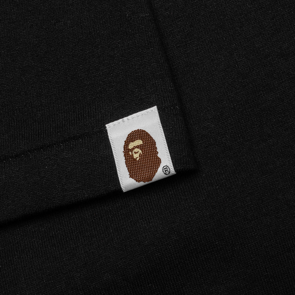 A BATHING APE Color Camo Big Ape Head Tee - Black/Red