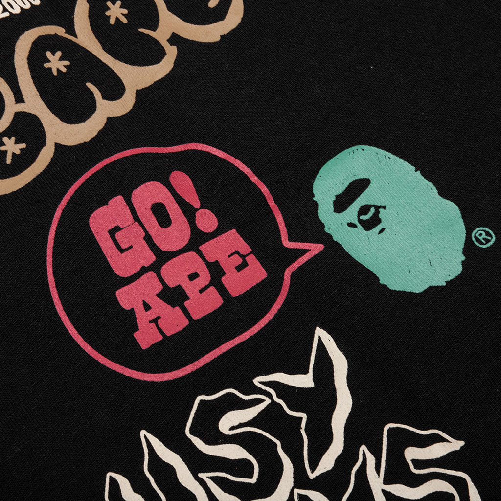 A BATHING APE Colors Bape Graffiti Tee - Black