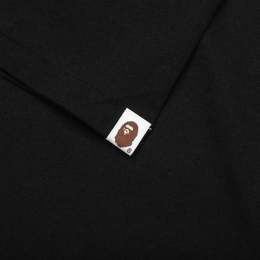 A BATHING APE Graduation General Tee - Black