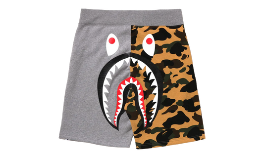 BAPE 1st Camo Back Shark Sweatshorts Grey 1I20 153 004 GREY