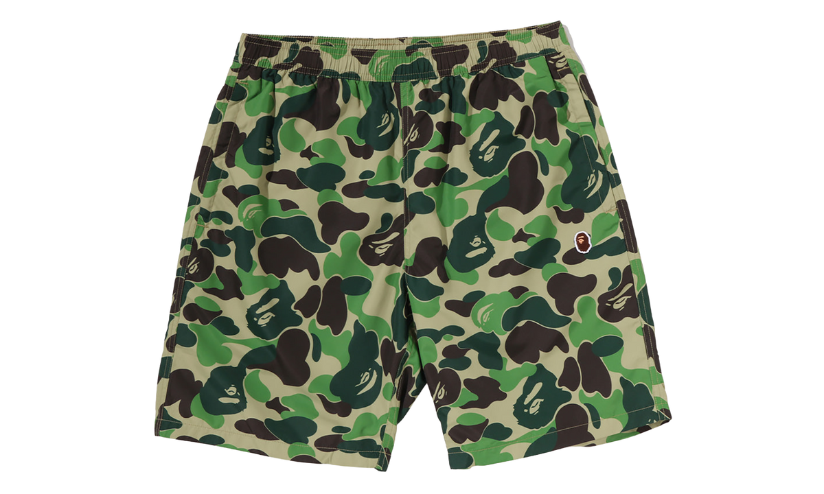 BAPE ABC Camo Ape Head One Point Beach Short Green 0ZXSPM008531Q GRX